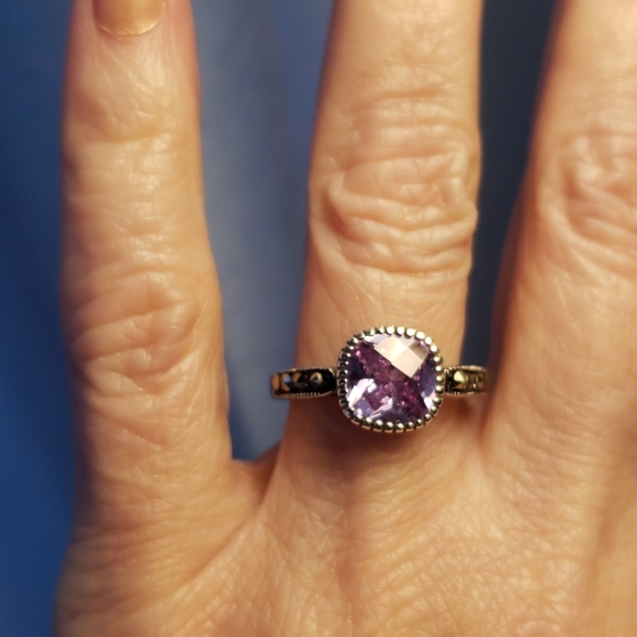 Sterling 925 Silver amethyst and marcasite ring - Picture 2 of 5
